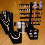 Accessories That Defined Viral Red Carpet Moments