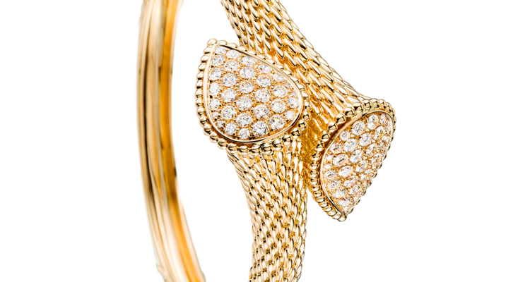 Jewellery That Became a Viral Symbol of Love